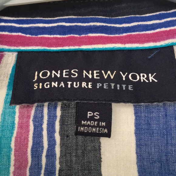 3/$25 Jones NY Blouse - Picture 3 of 4